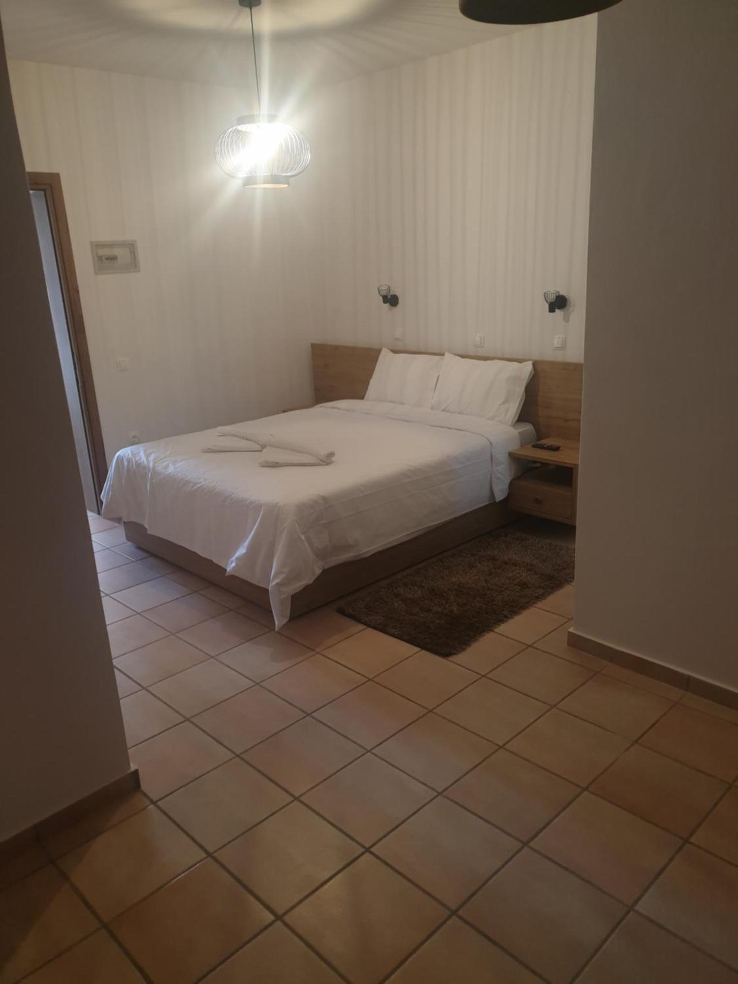 To Ellinikon Apartment Omalós Екстериор снимка